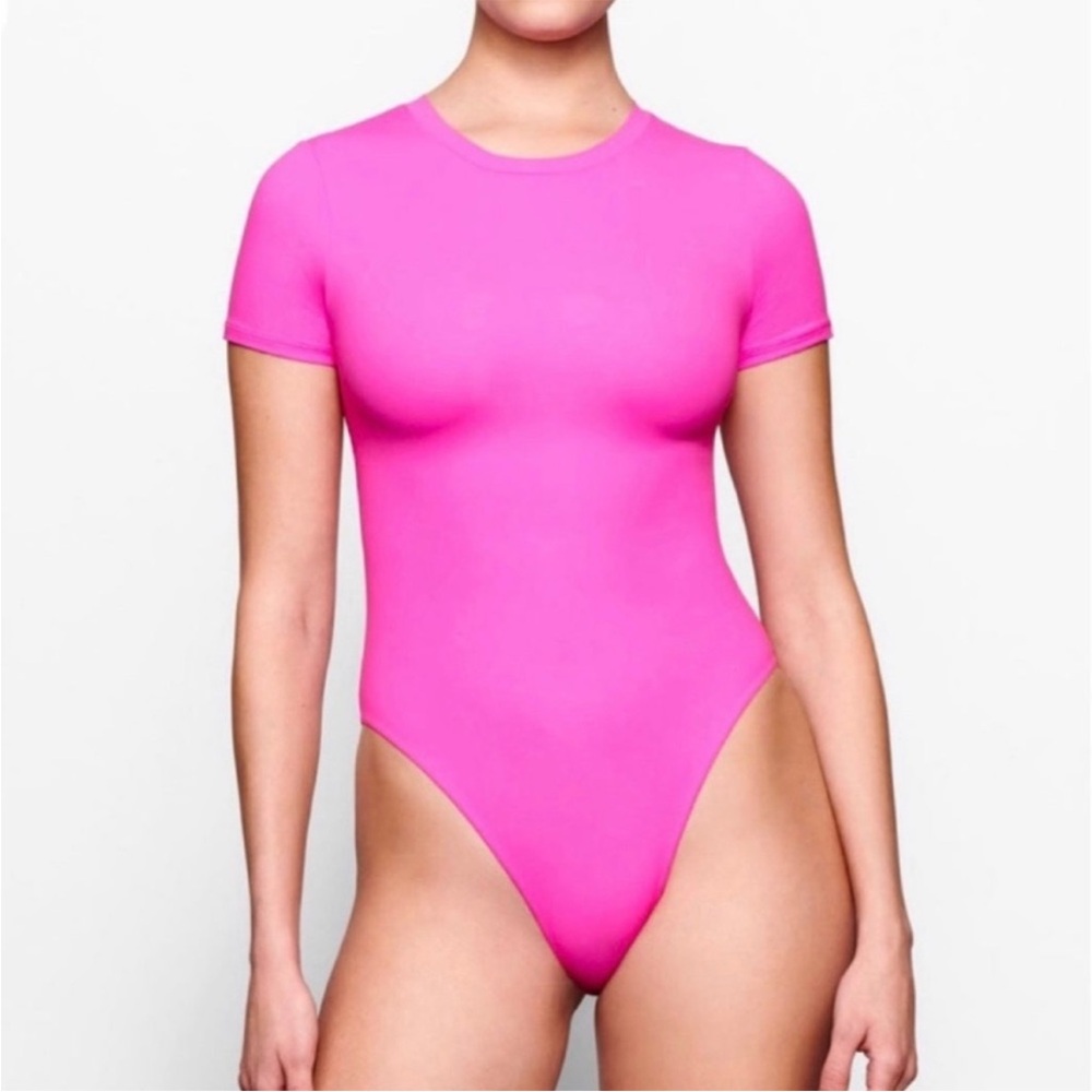 Skims Fits Everybody T-shirt Bodysuit